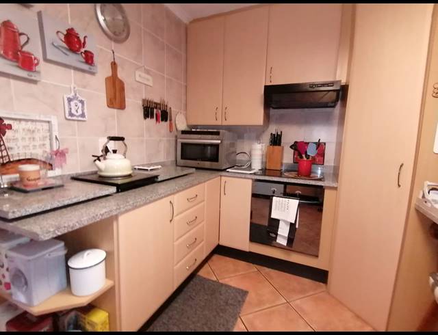 3 BEDROOM HOUSE SOLD IN AMBERFIELD HEIGHTS